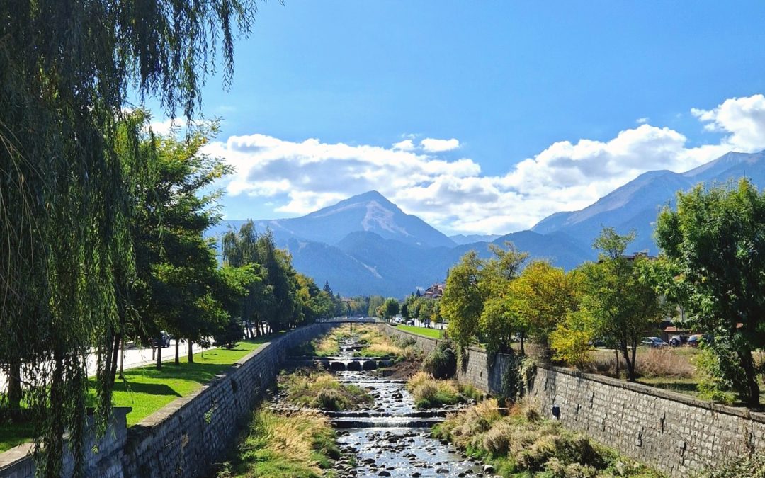 Discover the Mountains